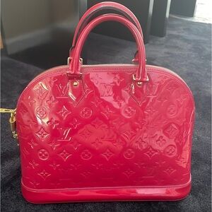 LOUIS VUITTON Vernis LeatherAlma Bag